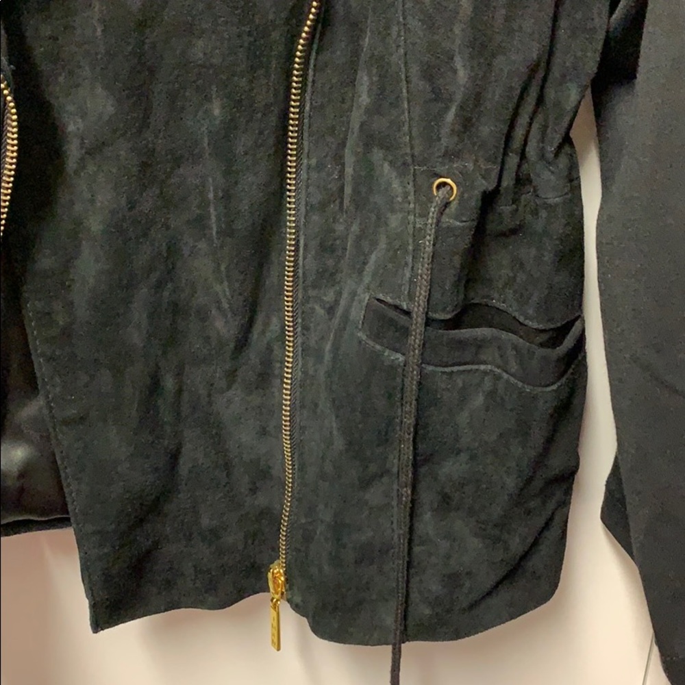 Black coat - Picture 3 of 4